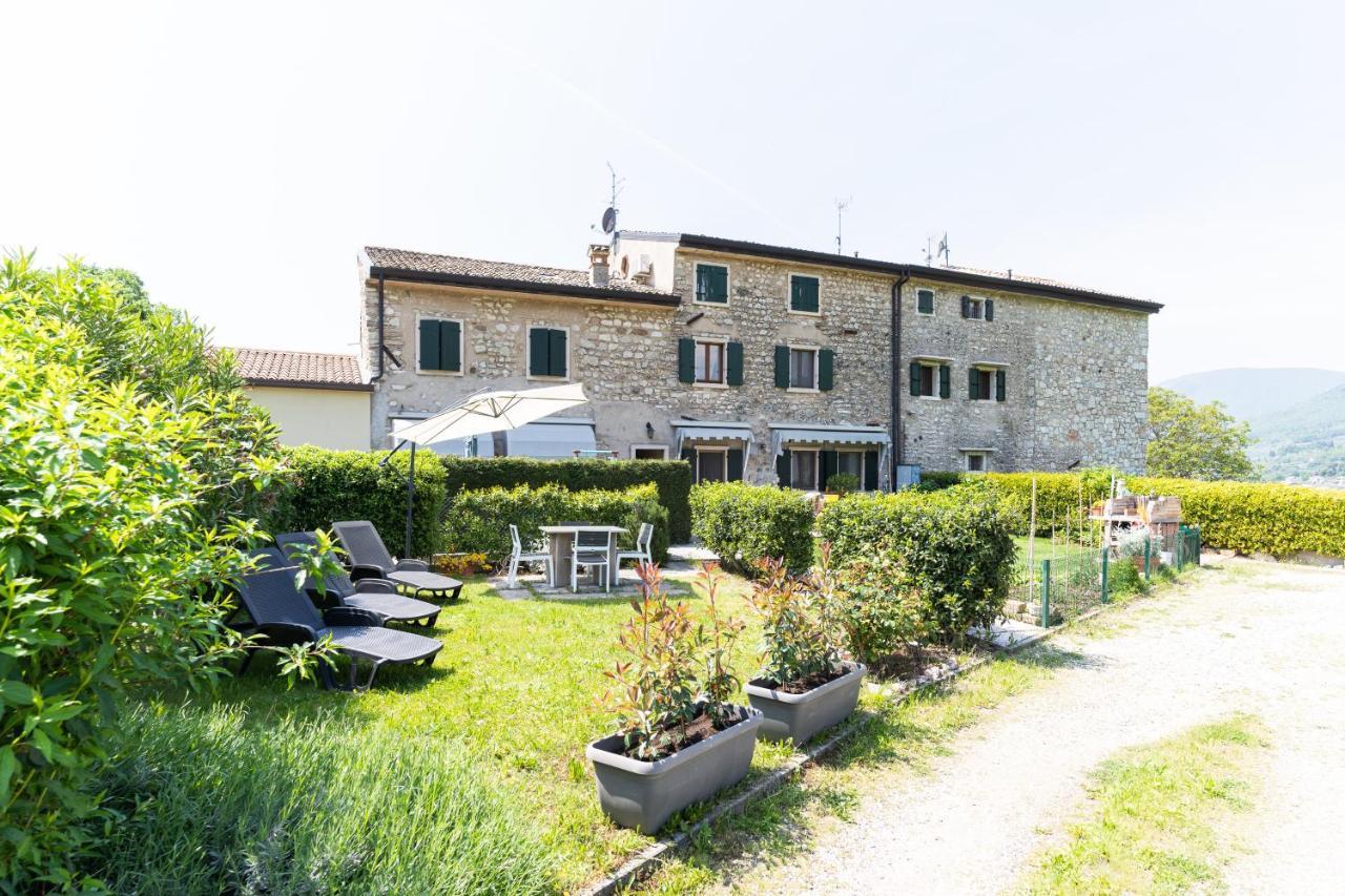 Garda Lake & Relax - Cottage On The Hill Каприно Веронезе Екстериор снимка