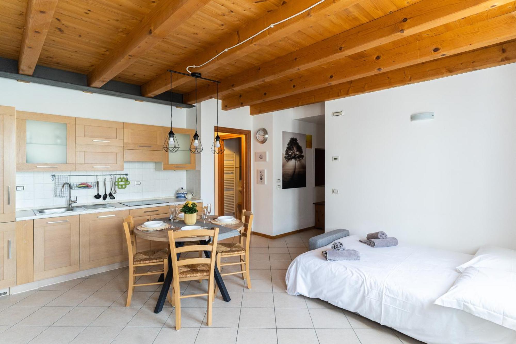 Garda Lake & Relax - Cottage On The Hill Каприно Веронезе Екстериор снимка